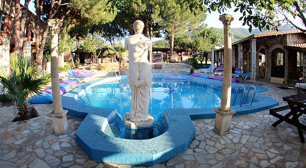 Atillas Getaway Selçuk Bagian luar foto