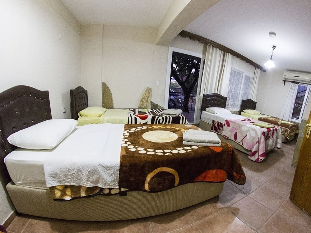 Atillas Getaway Selçuk Bagian luar foto